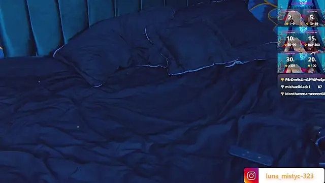 Lunamistyc live sex cam