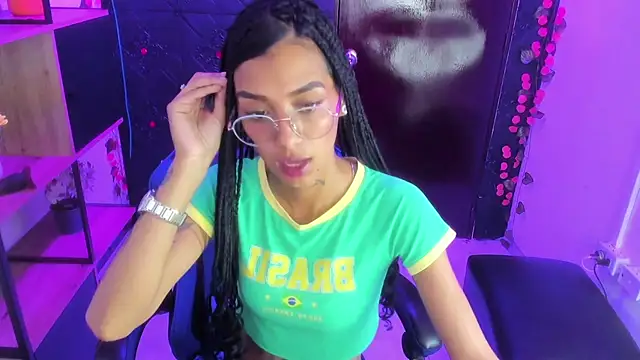 karlaslutskinny__ - KarlaSlutSkinny__'s free webcam - UK Sex Cams