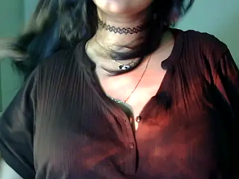 indianninza - Indianninza's free webcam - UK Sex Cams