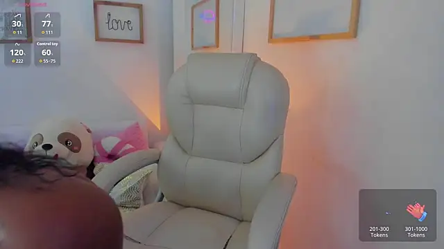zobe_love - Zobe_love's free webcam - UK Sex Cams