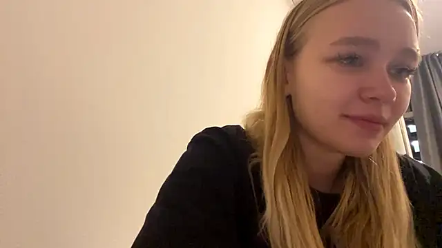 leifuture - Leifuture's free webcam - UK Sex Cams