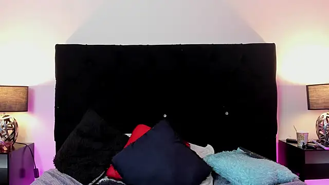 queen_missy - Queen_missy's free webcam - UK Sex Cams