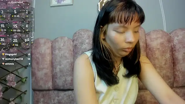 ameliiiee - Ameliiiee's free webcam - UK Sex Cams