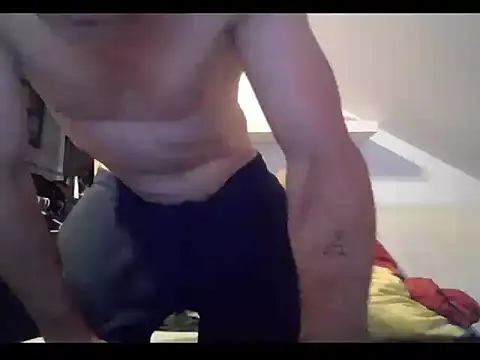 cambitchboy - Cambitchboy's free webcam - UK Sex Cams