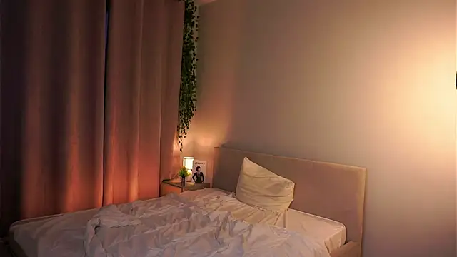 AmparoCilek webcam