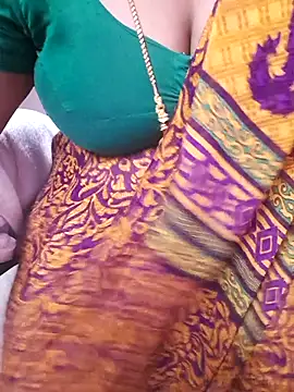 tamil_ammani (F milf) - Boobs show😜😜😝🥰🔥🔥🔥