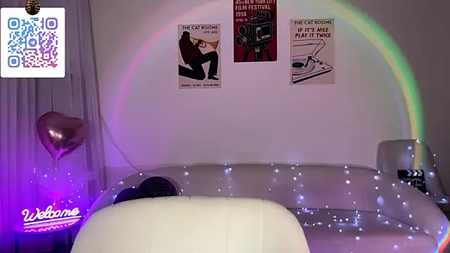 LinaMour webcam