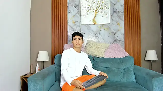 AVENGER_BOYS2026 webcam