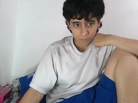latinheatx22 (T teen) - Flash ass