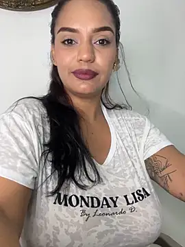 Sara-77 live sex cam