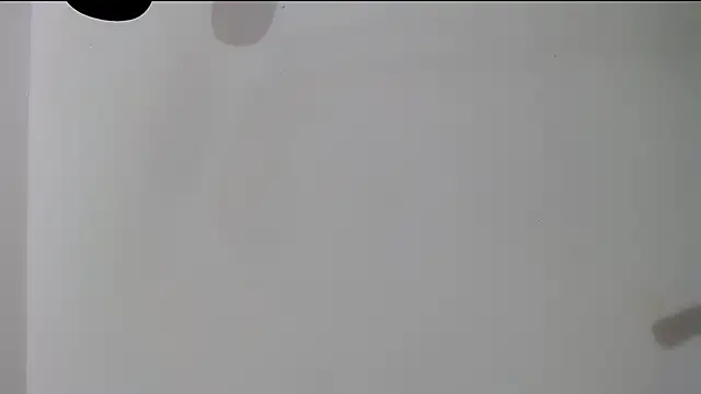 skinnyverus18 - Skinnyverus18's free webcam - UK Sex Cams