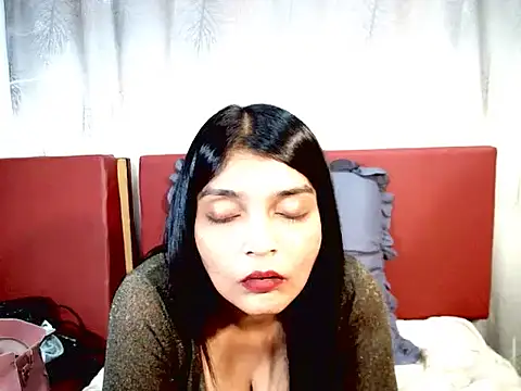 indianalisha - IndianAlisha's free webcam - UK Sex Cams