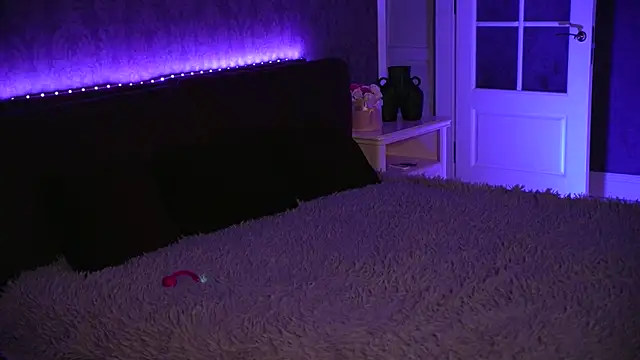 LisaElfy webcam