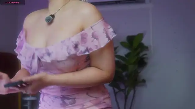 laybunny1 webcam