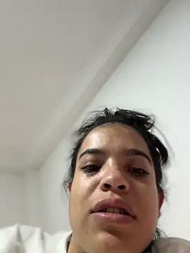 JuanitaMore01