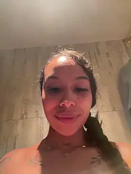 MarieLeon