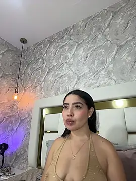 miafarkash (F young) - fingering in my pussy