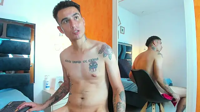 Irina_and_Max webcam