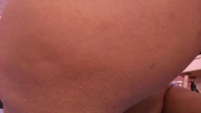 lay_navas - Lay_navas's free webcam - UK Sex Cams