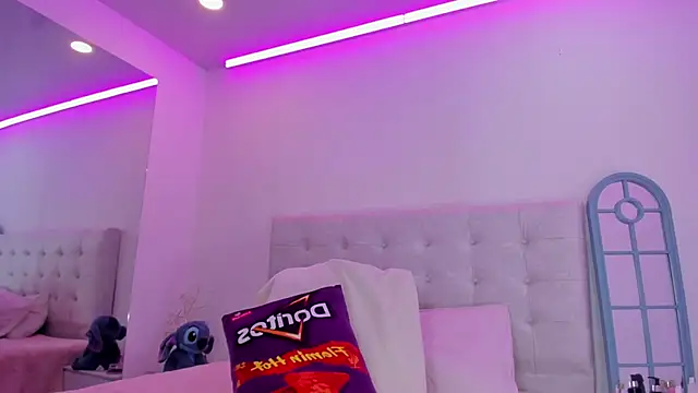Vanessa_cruz_18
