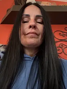 Amira_Amira