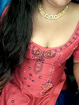 Rashmi_sharma_0
