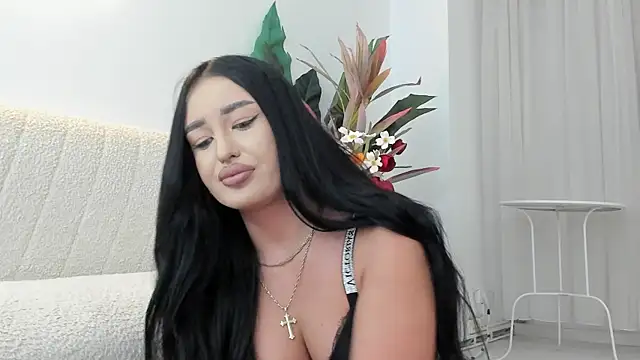 EmeraldKatt webcam