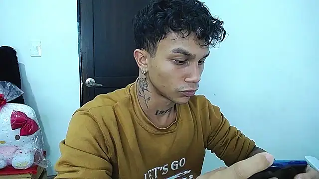 Leonard_Price webcam