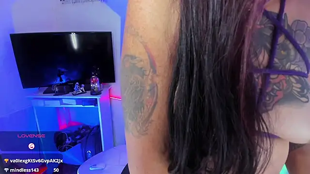 LucyStrike_ webcam