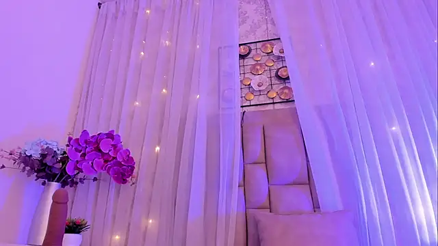 CannelaSmith webcam