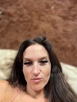 Kate-Paul chat room