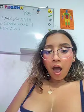  Kay_LustyWife chat room