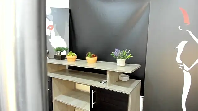 KiaraaBlack