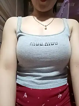 LucyyLy