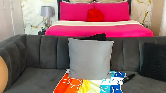 SEXYCARLITA09