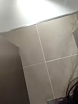 -Camila_