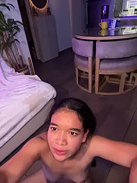 Poli_amor2025 webcam