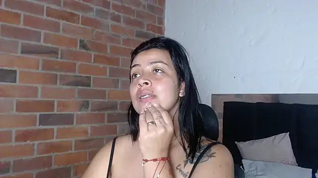 salome__hills1 webcam stripchat model stream image