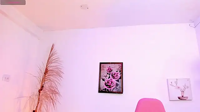 EmmaMyers1 webcam stripchat model stream image