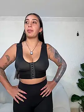 Hannahoff Live Webcam on Stripchat