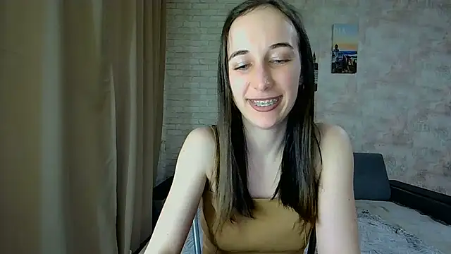 Anika_bloom