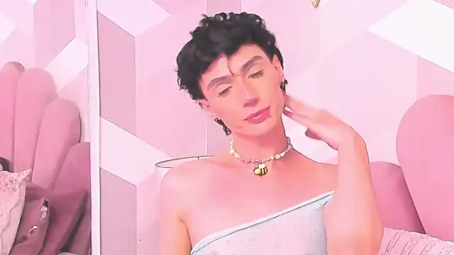KylieMonnett live sex cam