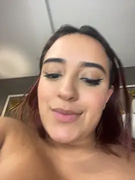 NaughtyNinnaXXX's Live Sex Cam Show