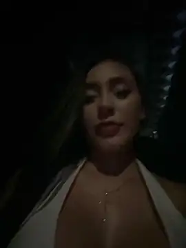 laura_vanesa (Ask my age) - BBC IN MY WET PUSSY + ASS VERY RED