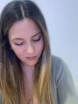 nasss7 (F young) - PLUG ANAL + RIDE DILDO