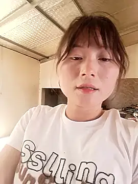 linda_bae00 live sex cam
