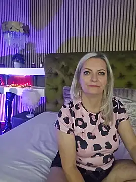 LadyTouch webcam