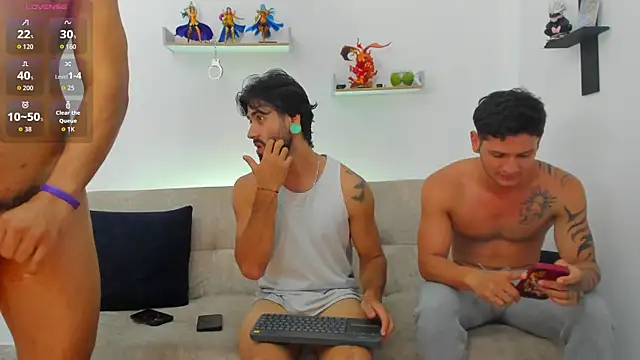 heteros_curious webcam