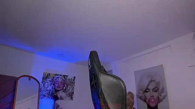 marily_daniela_ - Marily_Daniela_'s free webcam - UK Sex Cams