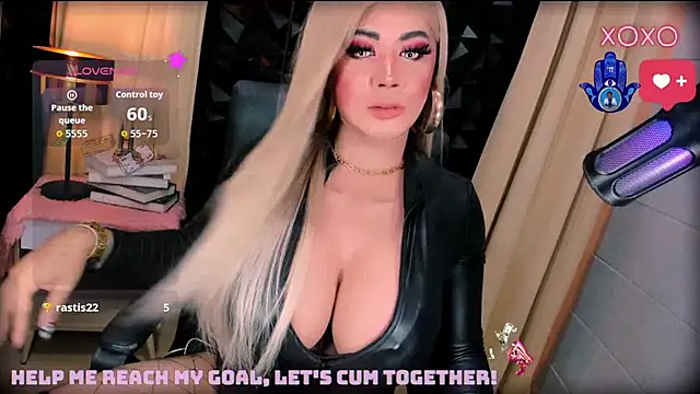 HugeMagnificent11inCock webcam